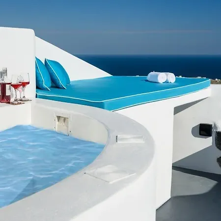 Santorini Traditional Cute House W Private Hot Tub Daire *